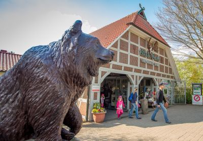 Eingang zum Wildpark Lüneburger Heide